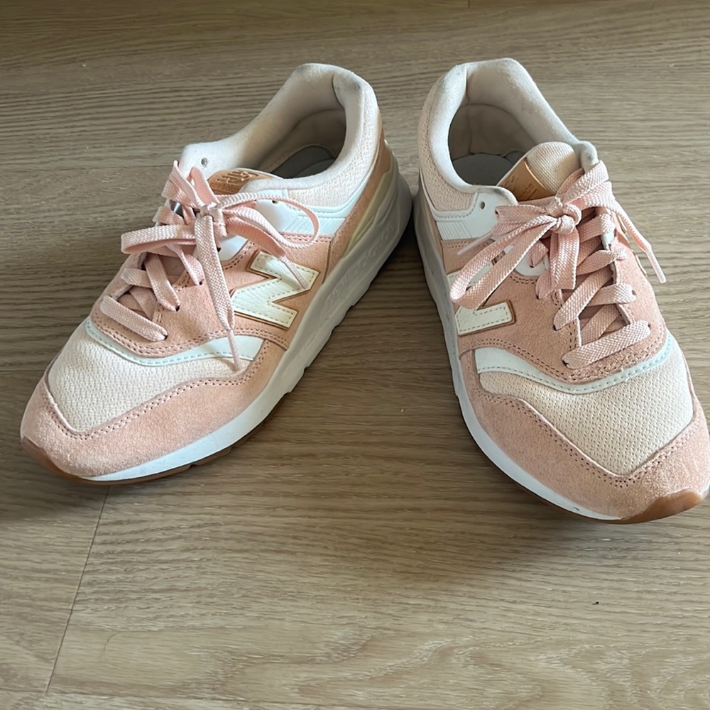 New balance sneakers 997h